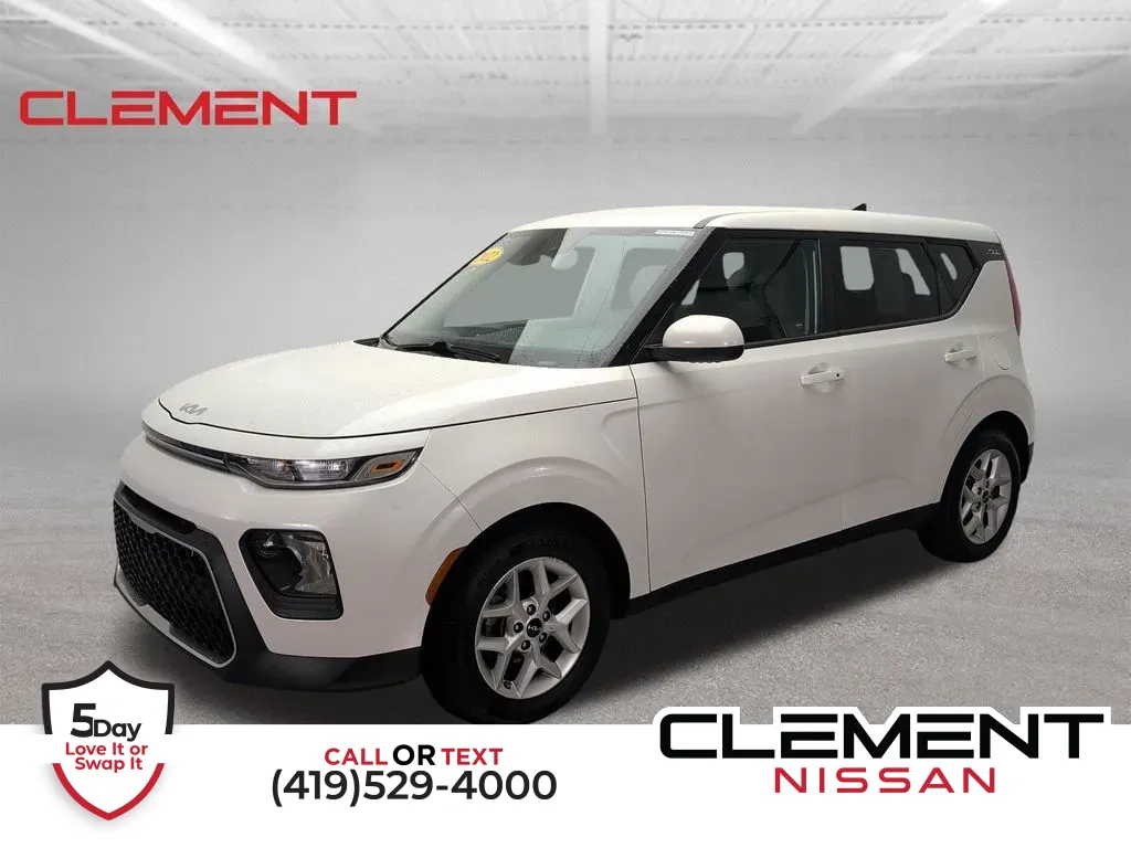 White 2022 Kia Soul S for sale in Mansfield, OH