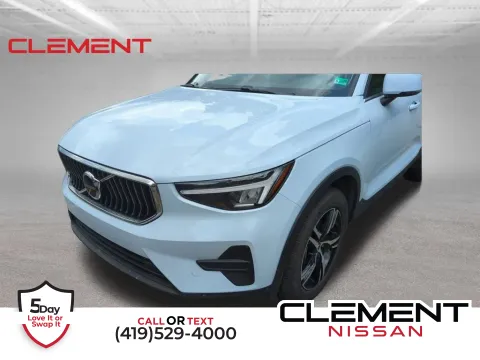 Unknown 2025 Volvo XC40 B5 Core for sale in Mansfield, OH