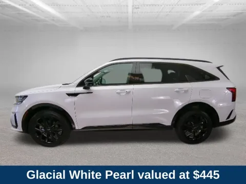 Photos of 2023 Kia Sorento SX for sale in Mansfield, OH at Clement Nissan of Mansfield