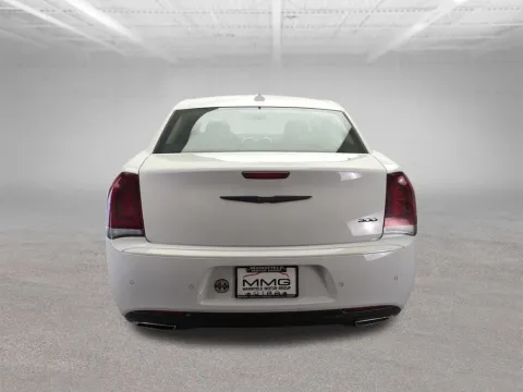 More photos of 2022 Chrysler 300 Touring at Clement Nissan of Mansfield, OH