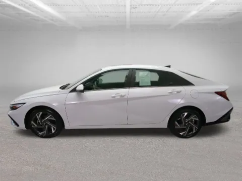 Another view of 2025 Hyundai Elantra SEL Convenience for sale in Mansfield, OH at Clement Nissan of Mansfield