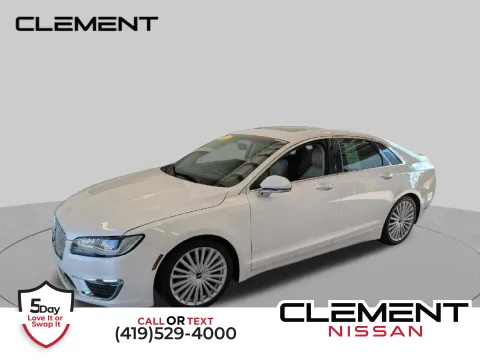 White 2017 Lincoln MKZ Reserve for sale in Mansfield, OH