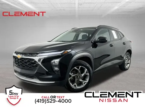 Black 2025 Chevrolet Trax LT for sale in Mansfield, OH
