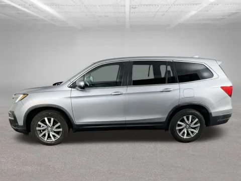 More photos of 2021 Honda Pilot EX-L at Clement Nissan of Mansfield, OH