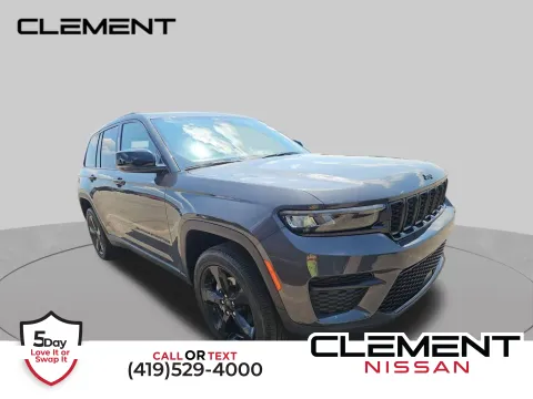 Gray 2023 Jeep Grand Cherokee Altitude X for sale in Mansfield, OH