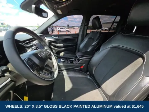 Another view of 2023 Jeep Grand Cherokee L Altitude for sale in Mansfield, OH at Clement Nissan of Mansfield