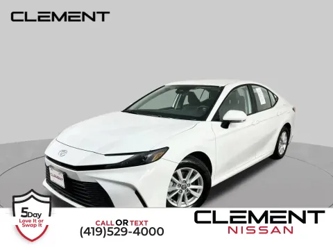 White 2025 Toyota Camry LE for sale in Mansfield, OH
