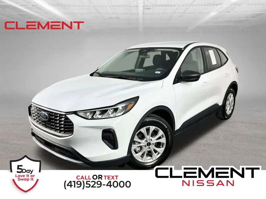 White 2025 Ford Escape Active for sale in Mansfield, OH