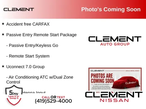 Orange 2018 Jeep Renegade Sport for sale in Mansfield, OH