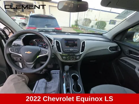 More photos of 2022 Chevrolet Equinox LS at Clement Nissan of Mansfield, OH