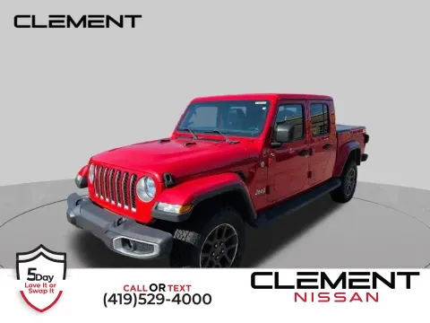 Red 2020 Jeep Gladiator Overland for sale in Mansfield, OH