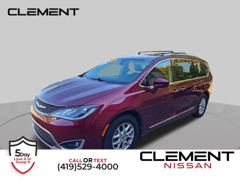 Red 2020 Chrysler Pacifica Touring L for sale in Mansfield, OH
