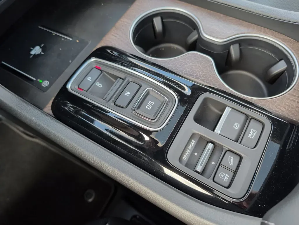 2026 Honda Pilot Elite - Photo 40
