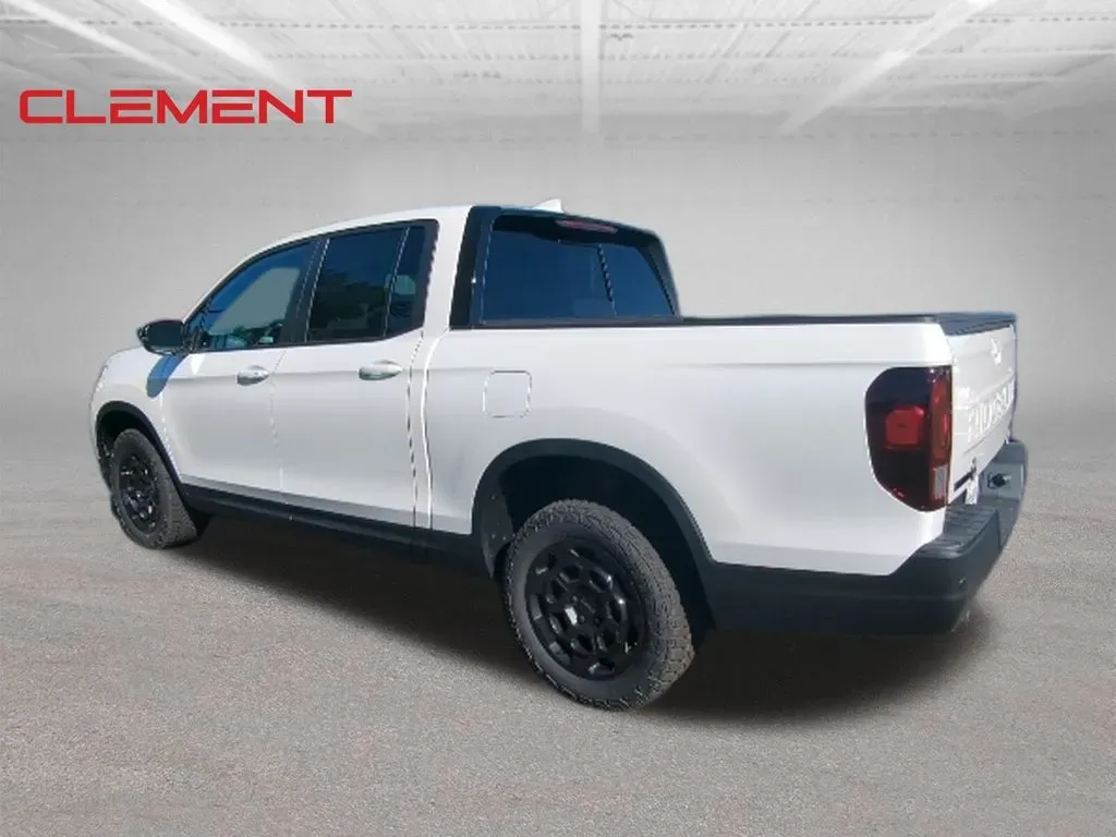 2026 Honda Ridgeline TrailSport - Photo 4