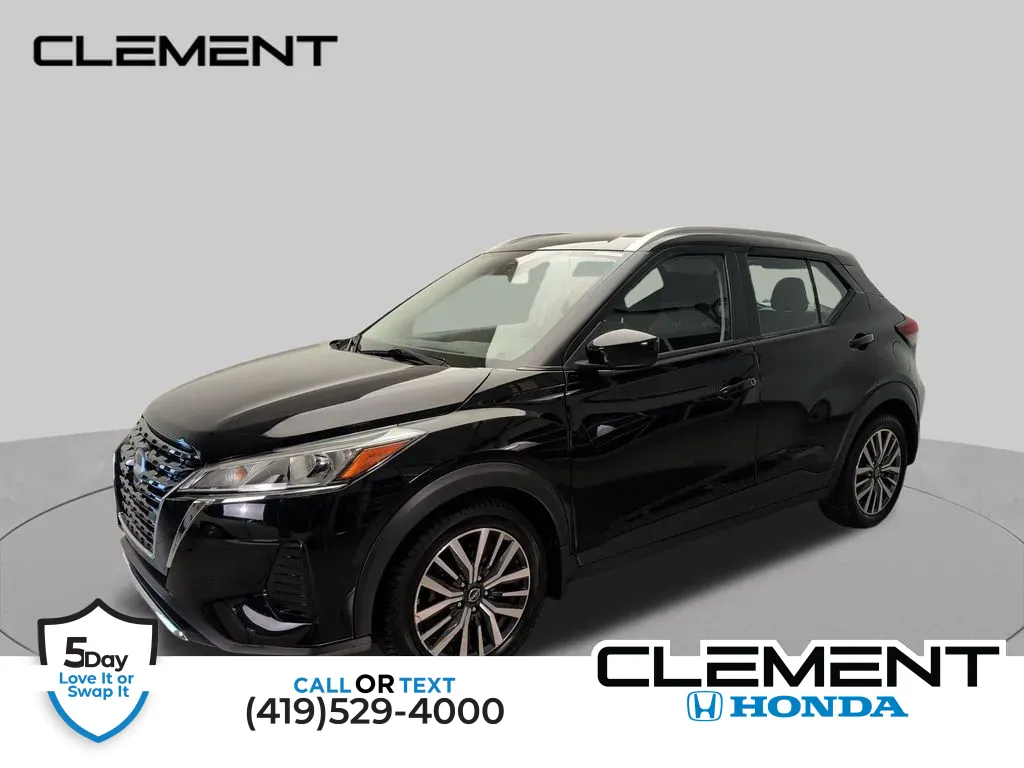Black 2022 Nissan Kicks SV for sale in Mansfield, OH
