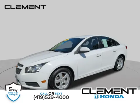 White 2014 Chevrolet Cruze 1LT for sale in Mansfield, OH