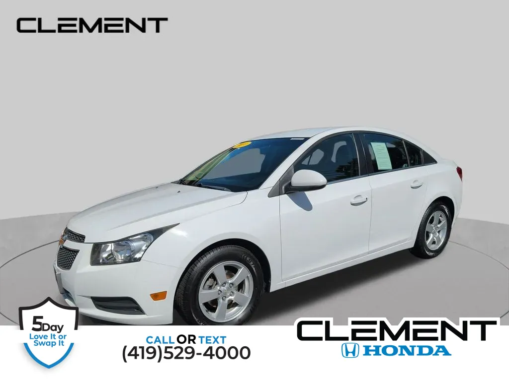 White 2014 Chevrolet Cruze 1LT for sale in Mansfield, OH