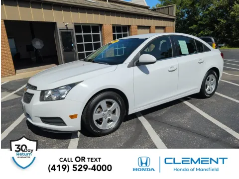 White 2014 Chevrolet Cruze 1LT for sale in Mansfield, OH
