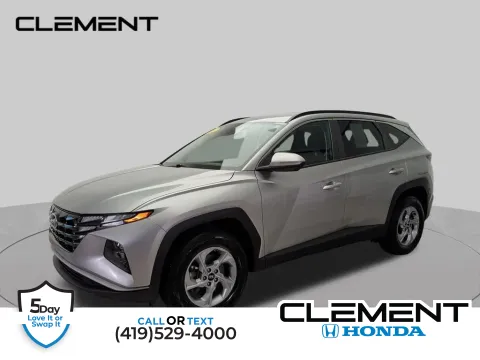 Silver 2023 Hyundai Tucson SEL for sale in Mansfield, OH