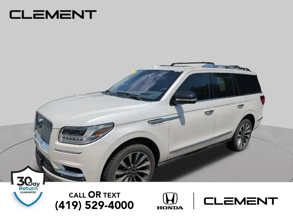 White 2018 Lincoln Navigator Select for sale in Mansfield, OH