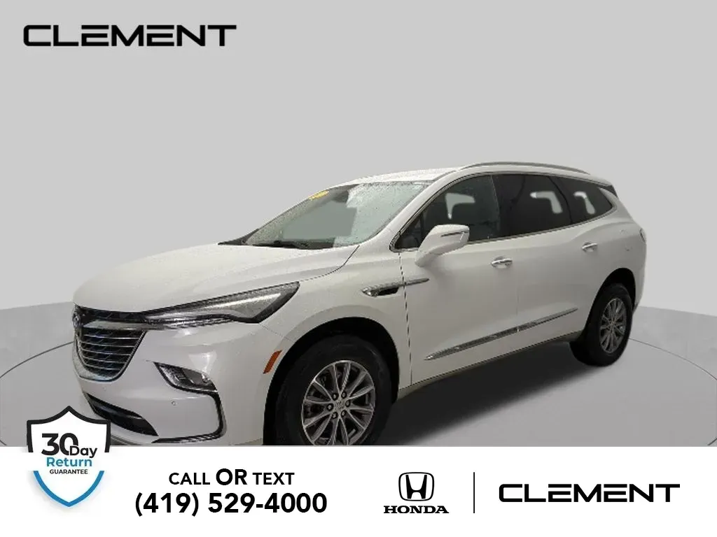 White 2023 Buick Enclave Essence for sale in Mansfield, OH