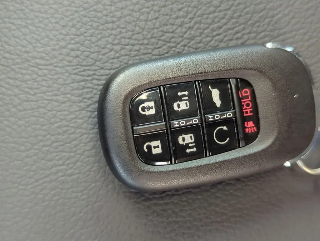 2026 Honda Odyssey Sport L - Photo 34