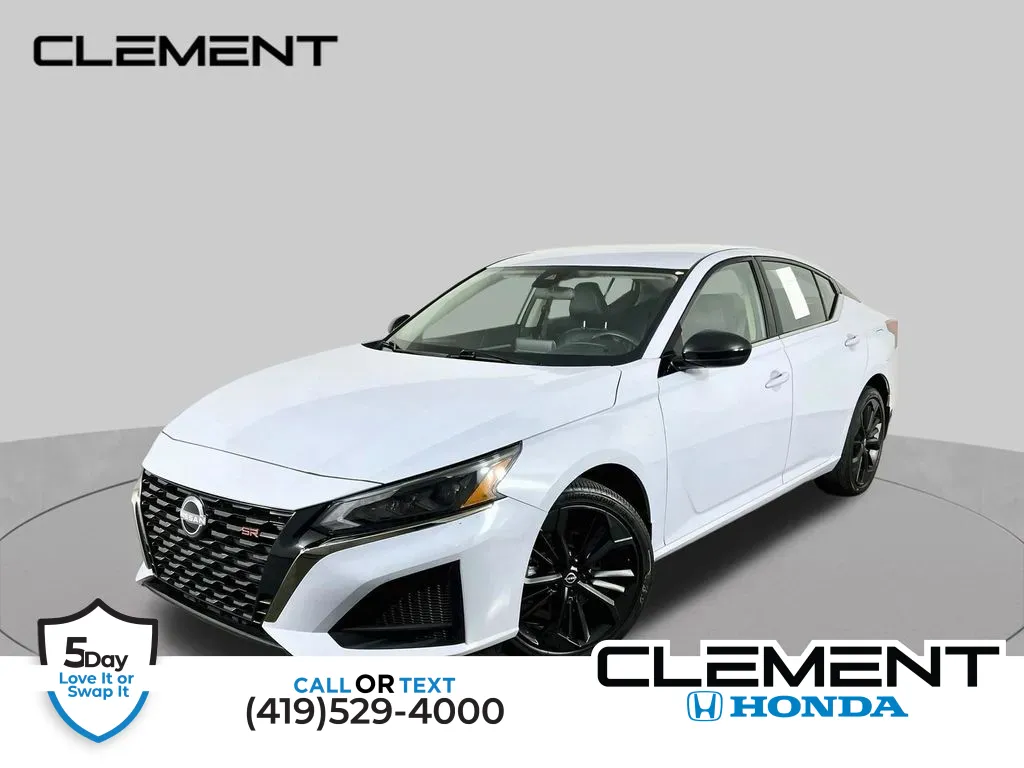 White 2025 Nissan Altima 2.5 SR for sale in Mansfield, OH