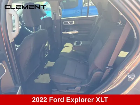 More photos of 2022 Ford Explorer XLT at Clement Honda of Mansfield, OH