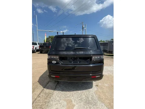 More photos of 2023 JEEP GRAND WAGONEER SERIES III at Taylor Auto Sales, Inc., AR