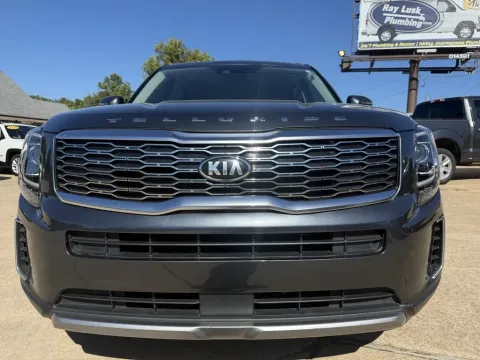 Photos of 2020 KIA TELLURIDE S for sale in Springdale, AR at Taylor Auto Sales, Inc.