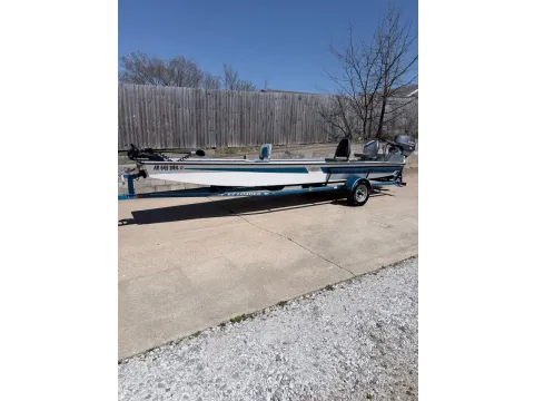 Another view of 2002 SUPREME 2042 BOAT for sale in Springdale, AR at Taylor Auto Sales, Inc.