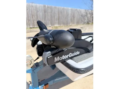 More photos of 2002 SUPREME 2042 BOAT at Taylor Auto Sales, Inc., AR