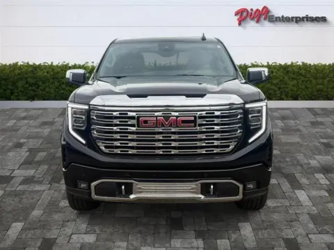 More photos of 2025 GMC SIERRA 1500 CREW CAB DENALI 4WD at Pigg Enterprises, AL