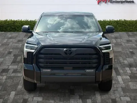 More photos of 2025 TOYOTA TUNDRA CREW CAB SR5 2WD at Pigg Enterprises, AL