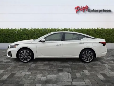 Another view of 2023 NISSAN ALTIMA SL AWD for sale in Prattville, AL at Pigg Enterprises