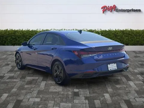 Photos of 2023 HYUNDAI ELANTRA SEL for sale in Prattville, AL at Pigg Enterprises