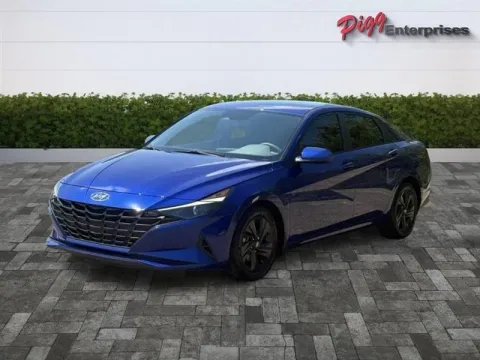 More photos of 2023 HYUNDAI ELANTRA SEL at Pigg Enterprises, AL
