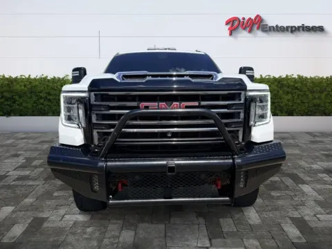 More photos of 2023 GMC SIERRA 2500 CREW CAB AT4 4WD at Pigg Enterprises, AL