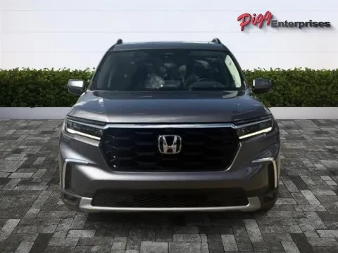 More photos of 2025 HONDA PILOT ELITE AWD at Pigg Enterprises, AL