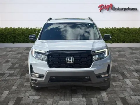More photos of 2023 HONDA PASSPORT ELITE AWD at Pigg Enterprises, AL