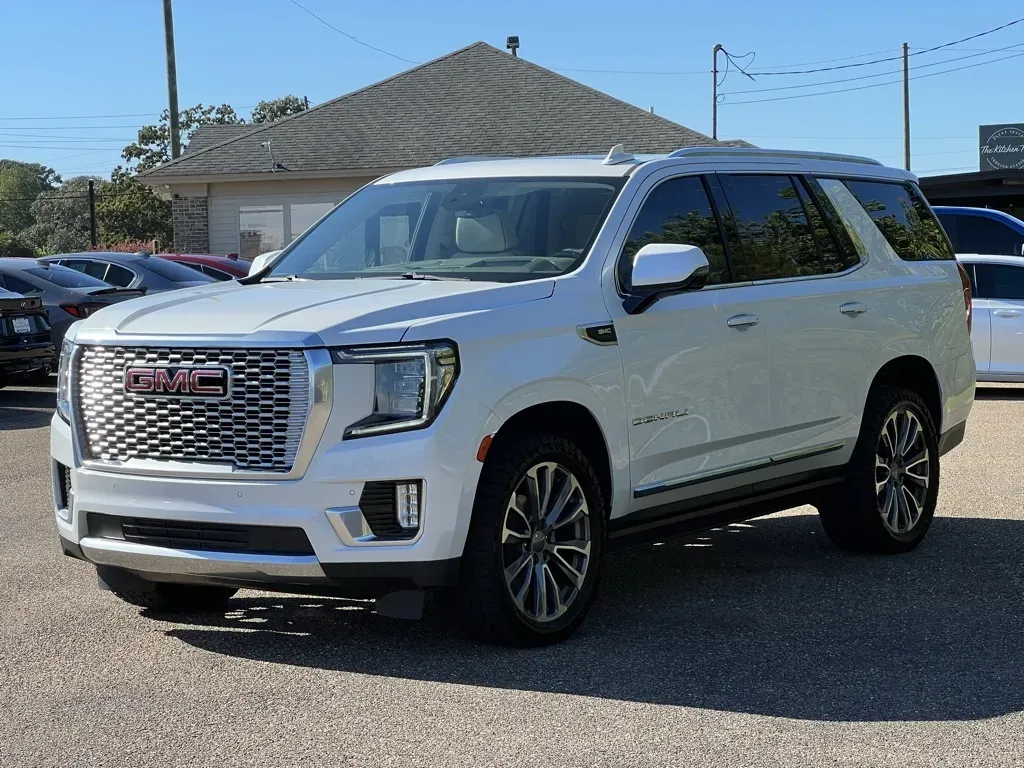 Photos of 2022 GMC YUKON DENALI 4WD for sale in Prattville, AL at Pigg Enterprises