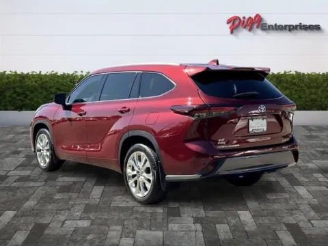 Another view of 2025 TOYOTA HIGHLANDER LIMITED 4WD for sale in Prattville, AL at Pigg Enterprises