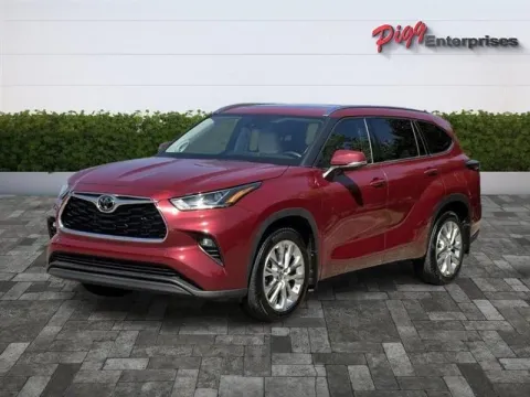 More photos of 2025 TOYOTA HIGHLANDER LIMITED 4WD at Pigg Enterprises, AL