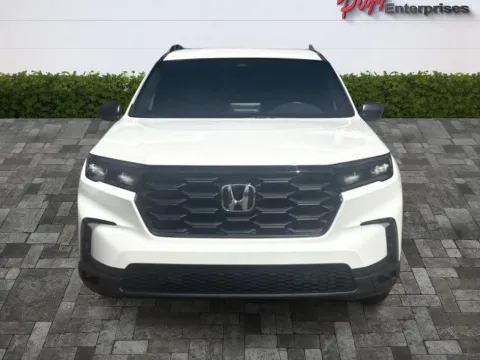 More photos of 2025 HONDA PILOT SPORT AWD at Pigg Enterprises, AL