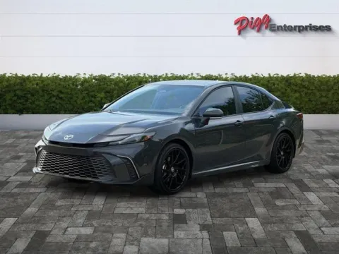 More photos of 2026 TOYOTA CAMRY SE at Pigg Enterprises, AL