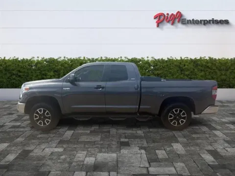 Another view of 2017 TOYOTA TUNDRA DOUBLE CAB SR5 4WD for sale in Prattville, AL at Pigg Enterprises