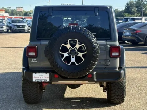 More photos of 2021 JEEP WRANGLER UNLIMI RUBICON 4WD at Pigg Enterprises, AL