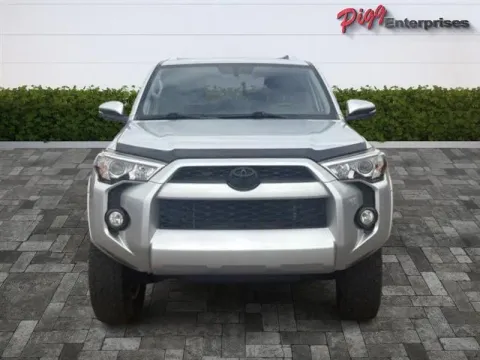 More photos of 2018 TOYOTA 4RUNNER SR5 PREMIUM 4WD at Pigg Enterprises, AL