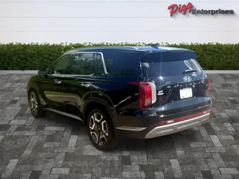 Photos of 2023 HYUNDAI PALISADE SEL PREMIUM AWD for sale in Prattville, AL at Pigg Enterprises