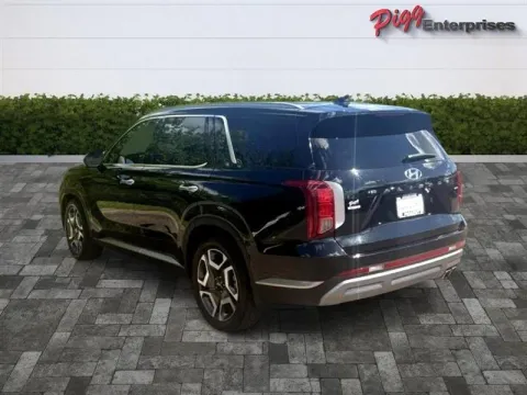Photos of 2023 HYUNDAI PALISADE SEL PREMIUM AWD for sale in Prattville, AL at Pigg Enterprises